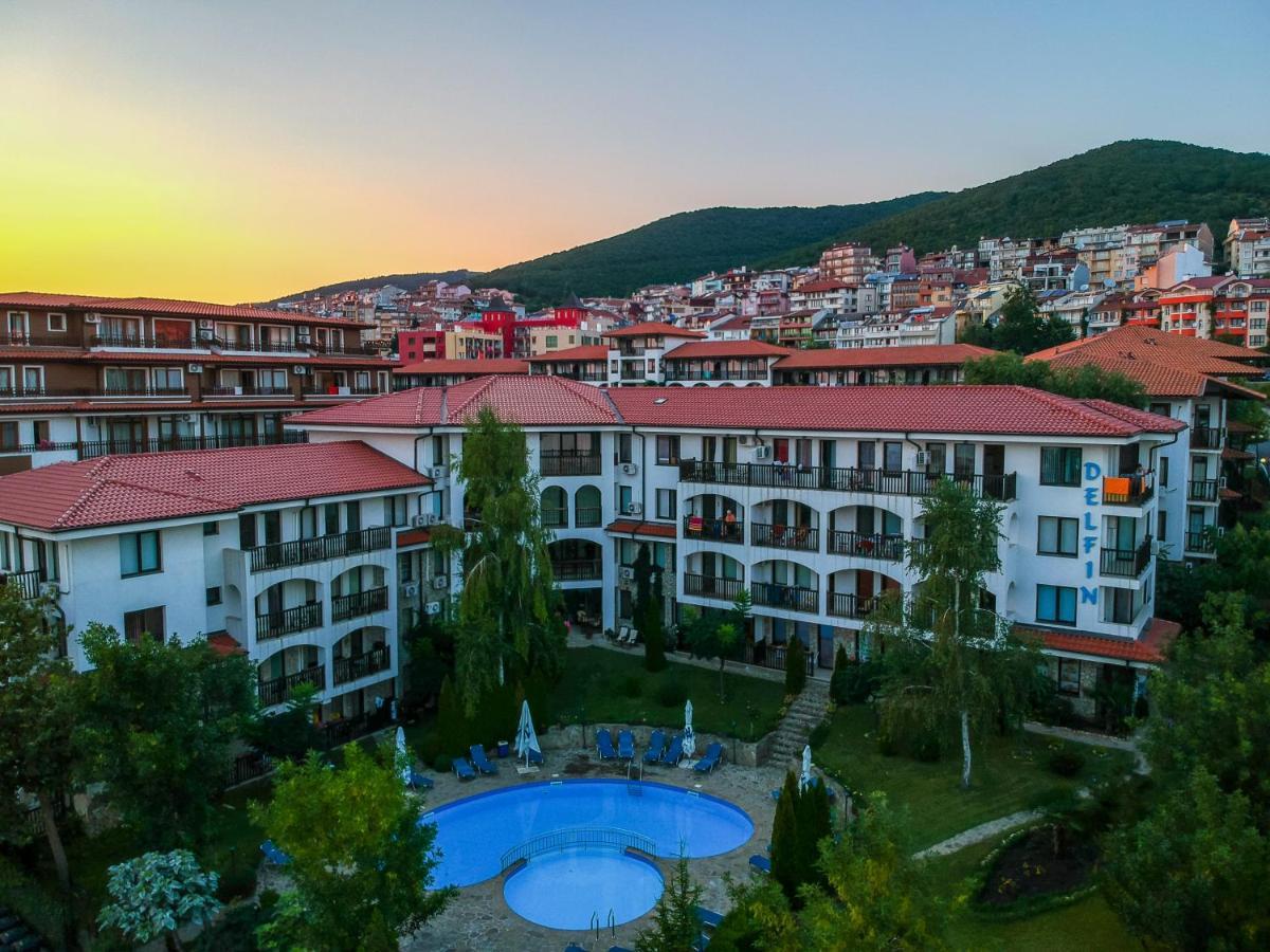 Marina Delfin Apartments - Top Location & Pet Friendly Sveti Vlas Exterior photo